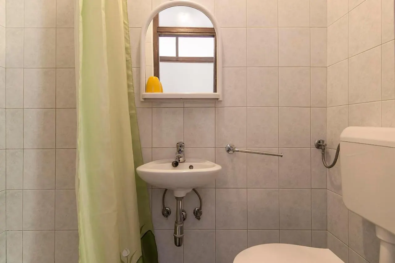 Apartments Zara ميدولين