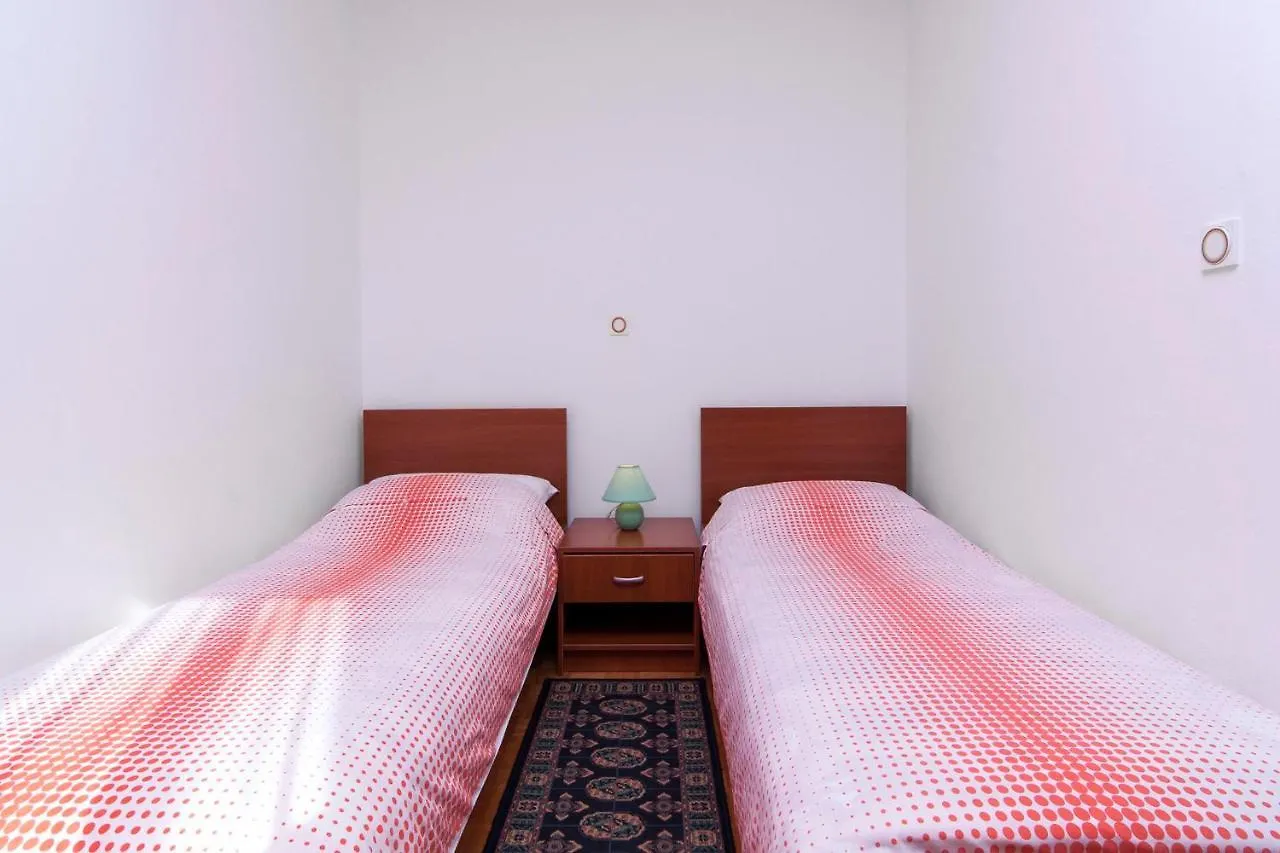 بيت ضيافة Apartments Zara ميدولين